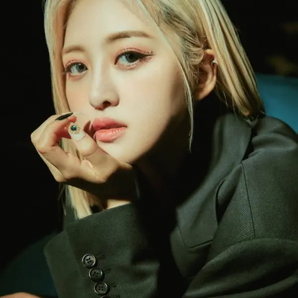 Ella McKenzie Gross (엘라 맥켄지 그로스)